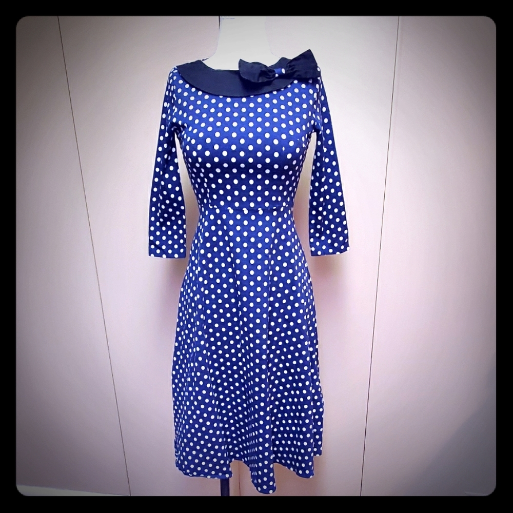Mixinni rockabilly polka dot dress